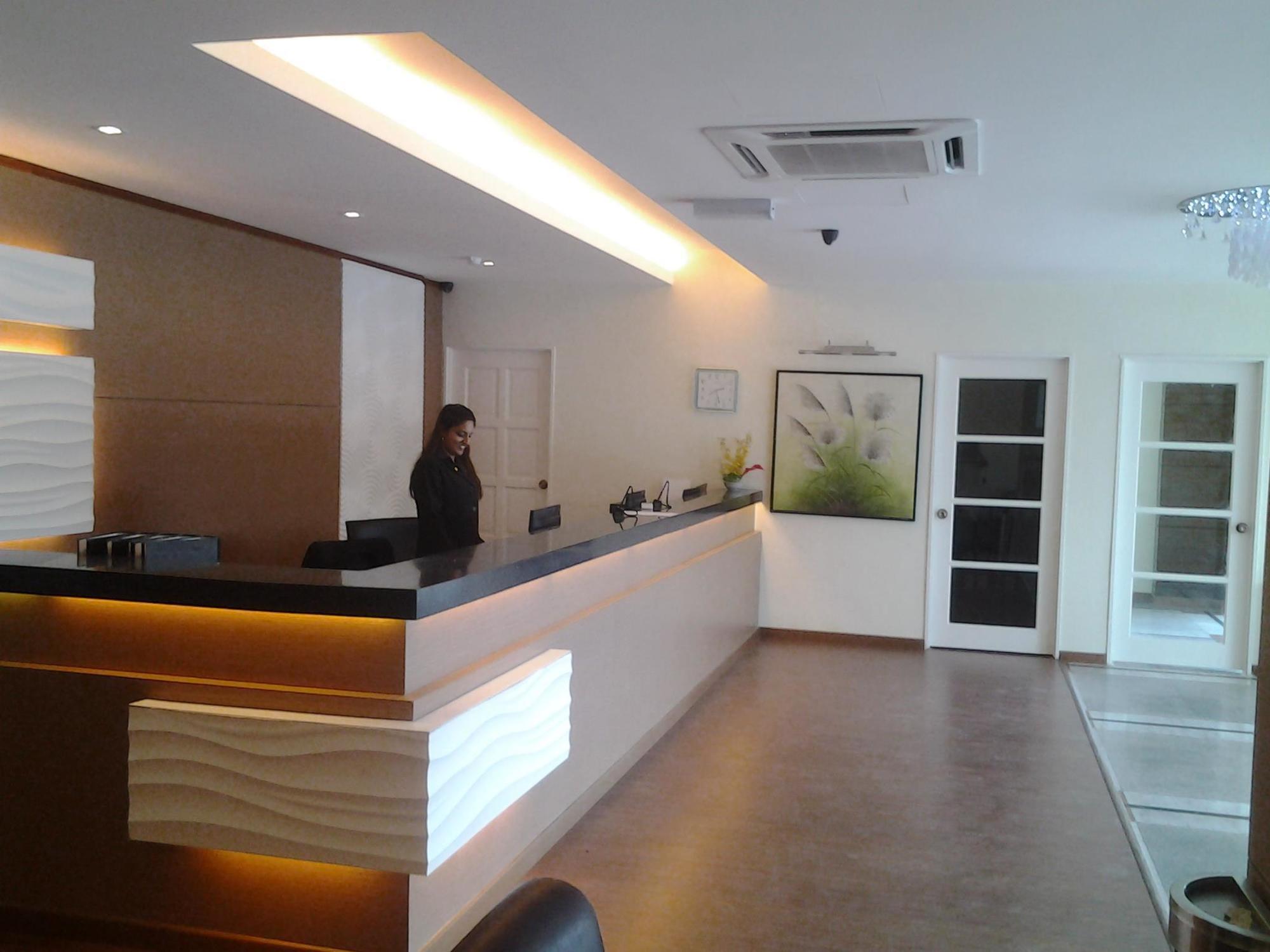 Smart Hotel Seremban Esterno foto