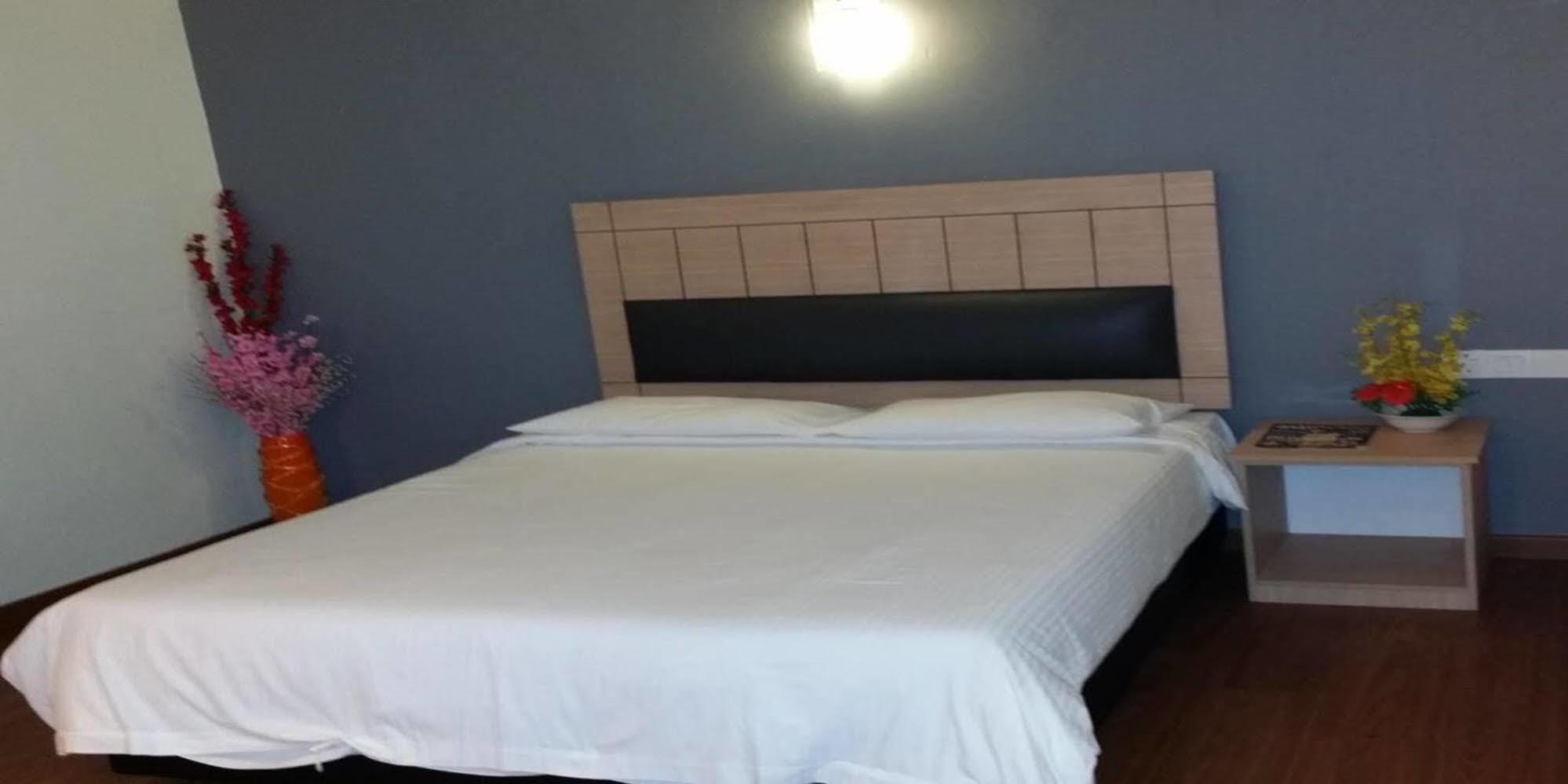 Smart Hotel Seremban Esterno foto